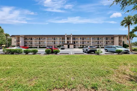 102 Capri Isles Blvd #105, Venice, FL 34292