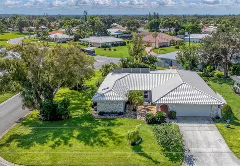 412 Rubens Dr, Nokomis, FL 34275