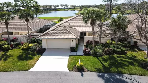 707 Carnoustie Ter #4, Venice, FL 34293