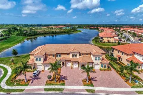 10038 Crooked Creek Dr #102, Venice, FL 34293