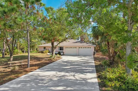 1817 Bridge St, Englewood, FL 34223