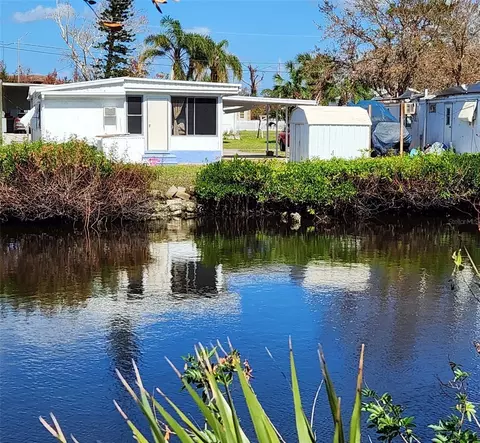 53 Hatchett Creek Rd, Venice, FL 34285