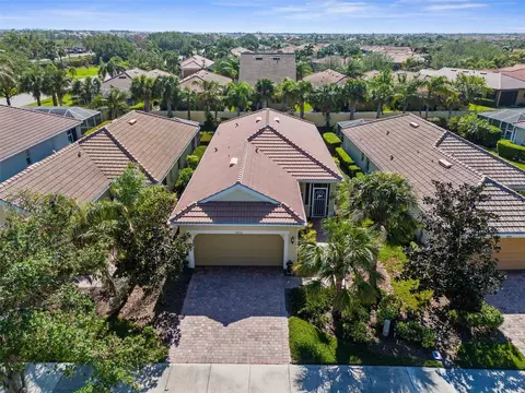 19256 Lappacio St, Venice, FL 34293