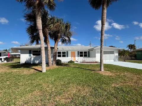 1790 Loralin Dr, Englewood, FL 34223
