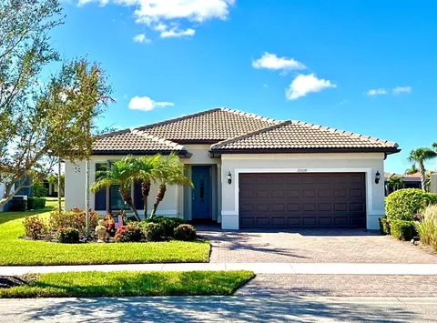 13339 Pacchio St, Venice, FL 34293