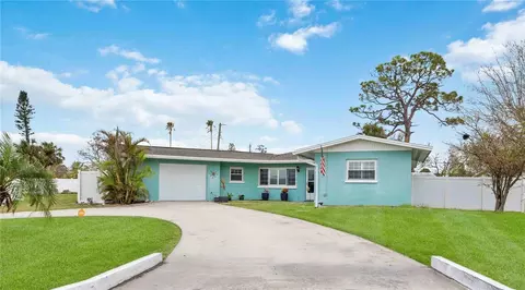 1664 Saturn Rd, Venice, FL 34293