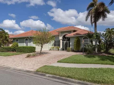 4245 Via Del Villetti Dr, Venice, FL 34293