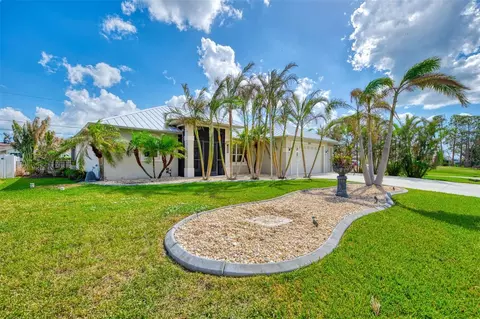 1219 Nantucket Rd, Venice, FL 34293