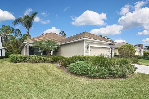 12236 Stuart Dr, Venice, FL 34293