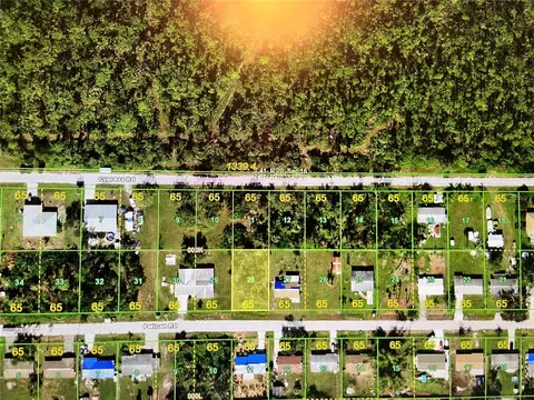 8320 Pelican Rd, Englewood, FL 34224
