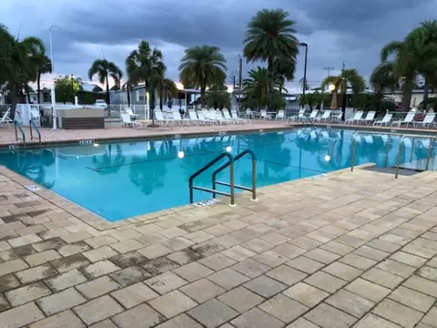 811 Bogie, Venice, FL 34285 photo 7
