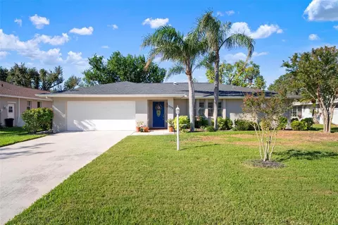 1333 Whispering Ln, Venice, FL 34285