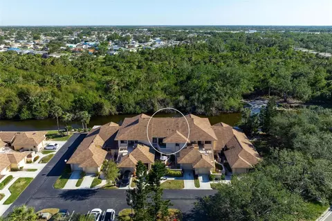 2078 Oakridge Cir #A7, Venice, FL 34293