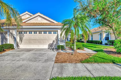 4245 Whispering Oaks Dr, North Port, FL 34287