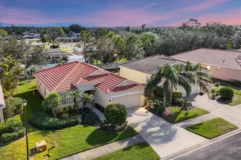 6370 Falcon Lair Dr, North Port, FL 34287