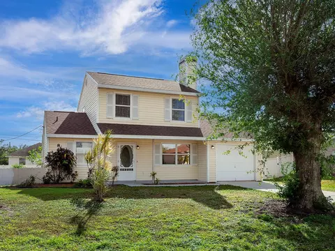 8461 W Price Blvd, North Port, FL 34291