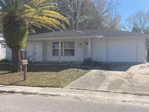 7220 San Carlos Dr, Port Richey, FL 34668