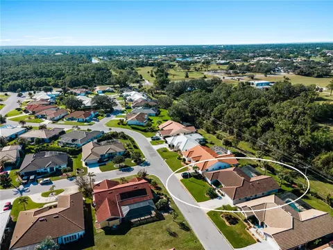 1678 Quail Lake Dr, Venice, FL 34293