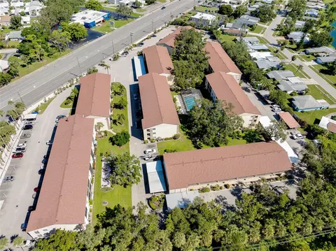 2240 Stickney Point Rd #213, Sarasota, FL 34231