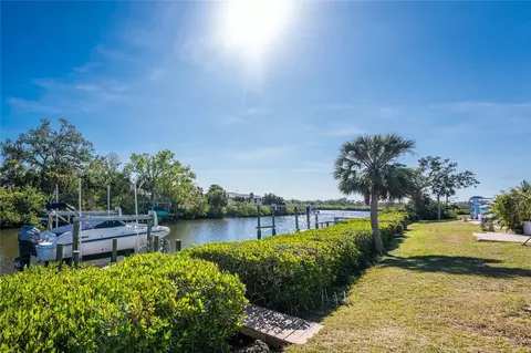 34 Captain Kidd Cir N, Nokomis, FL 34275