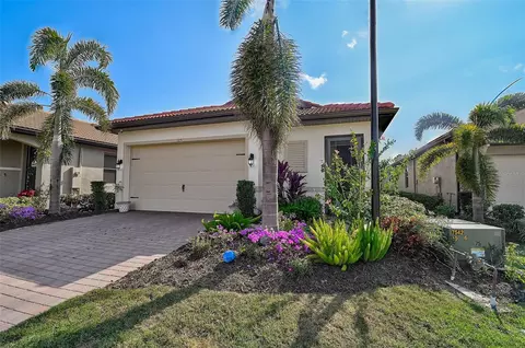 125 Soliera St, Nokomis, FL 34275