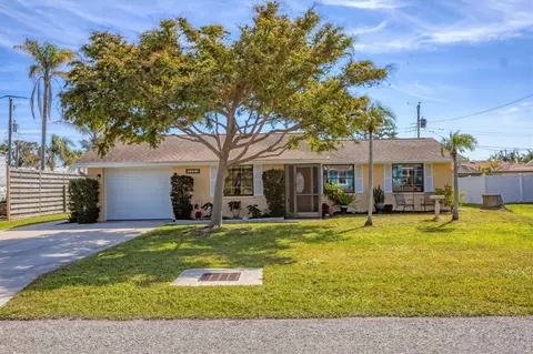 351 Garden Rd, Venice, FL 34293