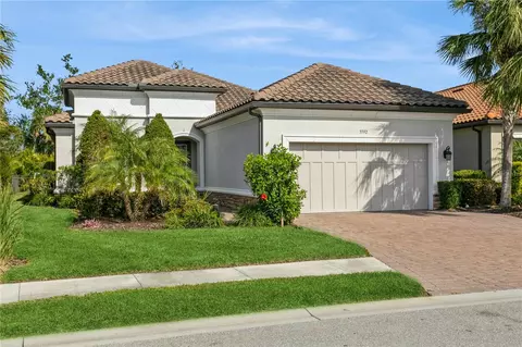 5592 Semolino St, Nokomis, FL 34275