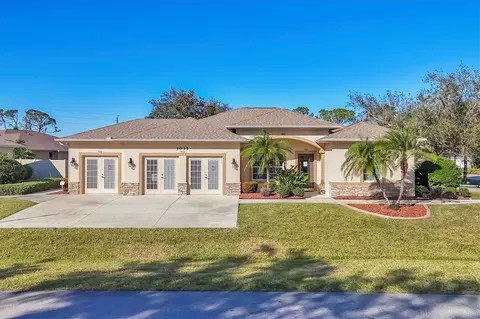 1035 N Race St, North Port, FL 34286