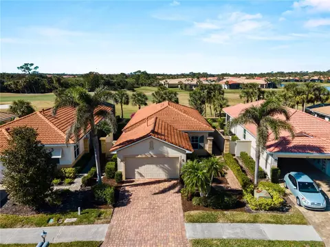 482 Montelluna Dr, North Venice, FL 34275