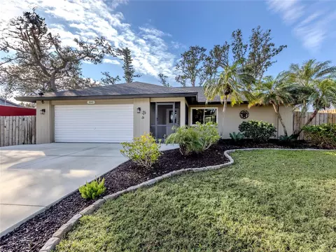 1041 Citrus Rd, Venice, FL 34293