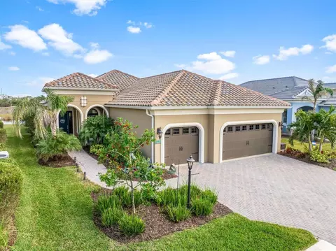10984 Trevino St, Englewood, FL 34223