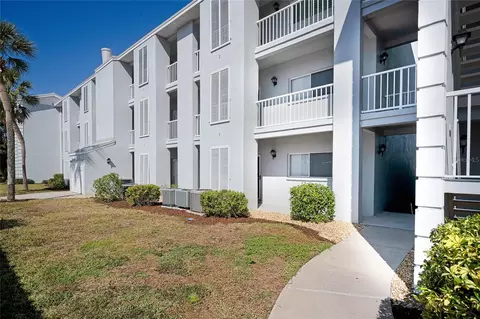 408 Cerromar Cir S #132, Venice, FL 34293
