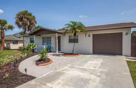 140 Columbia Rd, Venice, FL 34293