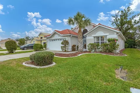 135 Braemar Ave, Venice, FL 34293