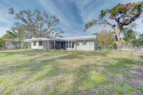 324 Monet Dr, Nokomis, FL 34275