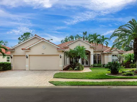 5031 Bella Terra Dr, Venice, FL 34293