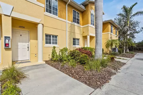 12350 Destiny Dr, Venice, FL 34292