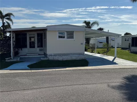540 Iris Dr, Venice, FL 34293