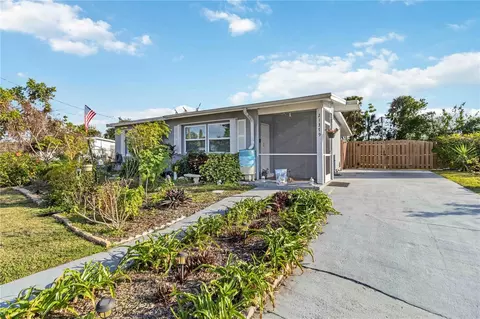 21379 Gladis Ave, Port Charlotte, FL 33952