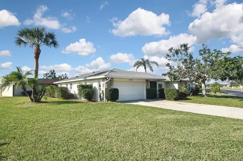 1600 Lilliput Ct, Venice, FL 34293