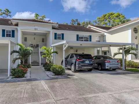805 Montrose Dr #203, Venice, FL 34293