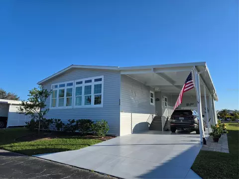 530 Walnut Cir, Venice, FL 34285