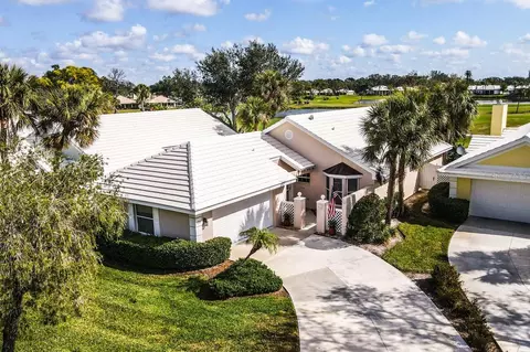 734 Brightside Crescent Dr #18, Venice, FL 34293