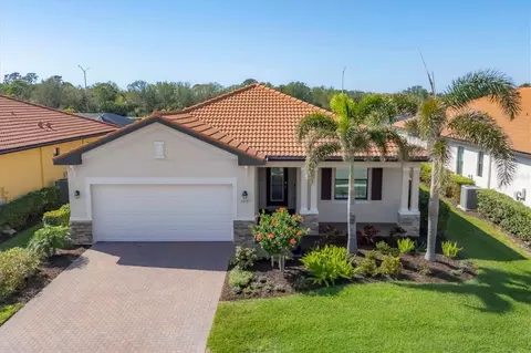 10181 Colubrina Dr, Venice, FL 34293