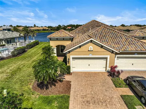 11644 Okaloosa Dr, Venice, FL 34293