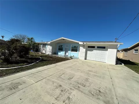 12613 4th Isle, Hudson, FL 34667