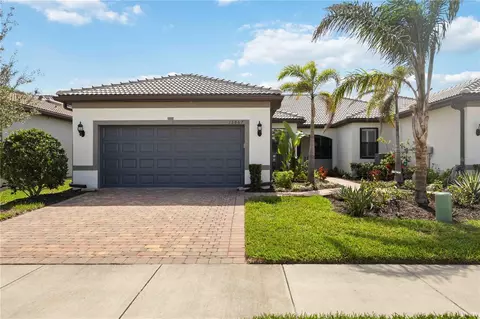13867 Vadini St, Venice, FL 34293