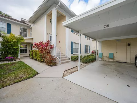 819 Montrose Dr #204, Venice, FL 34293