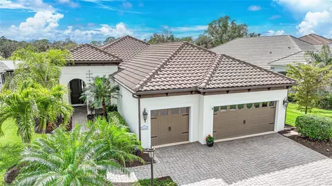 11917 Hunters Creek Rd, Venice, FL 34293