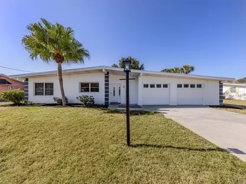 506 Buena Vista Dr, Nokomis, FL 34275